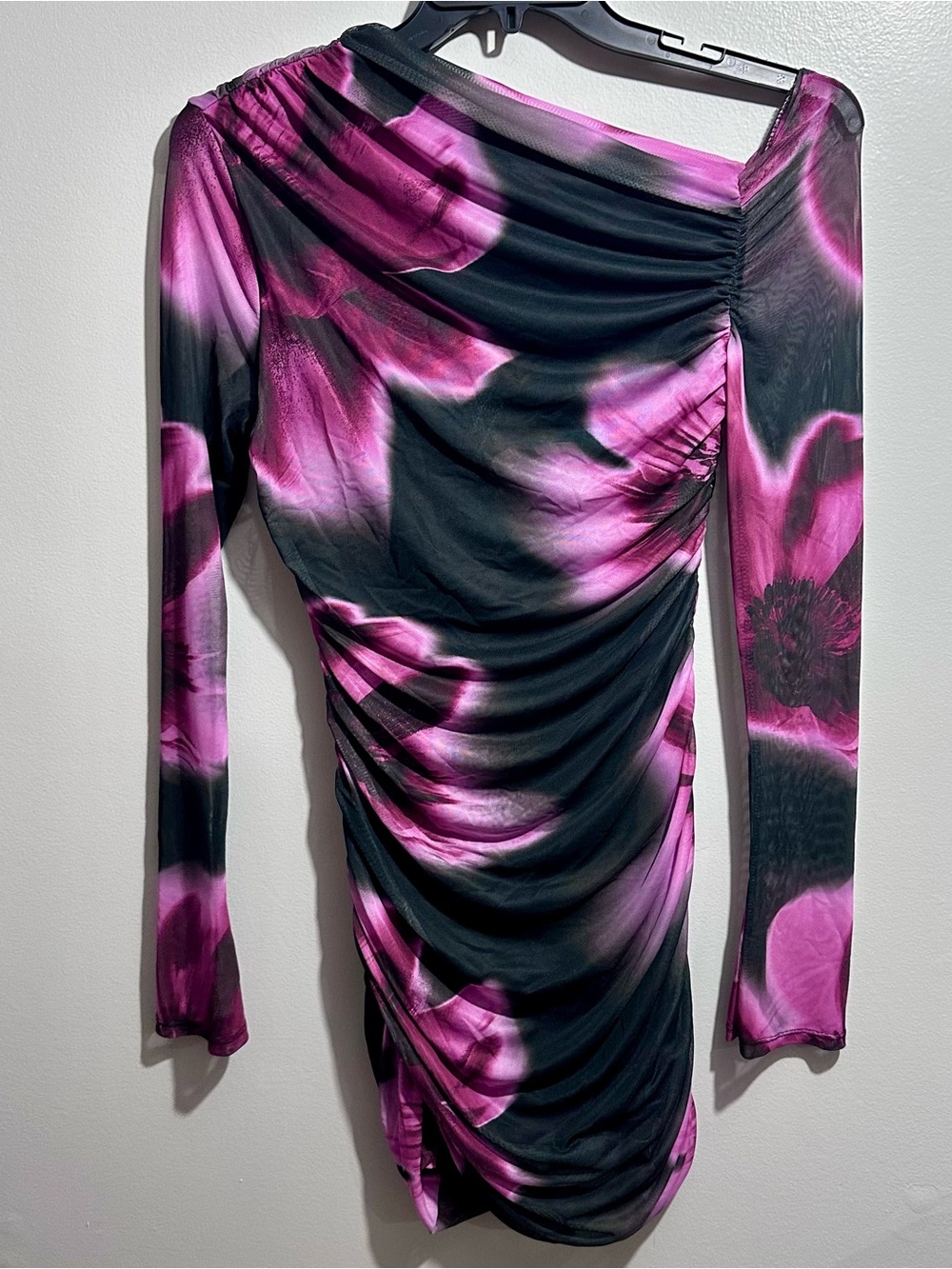 Black & Magenta Floral Ruched One-Shoulder Dress Size L (1249)